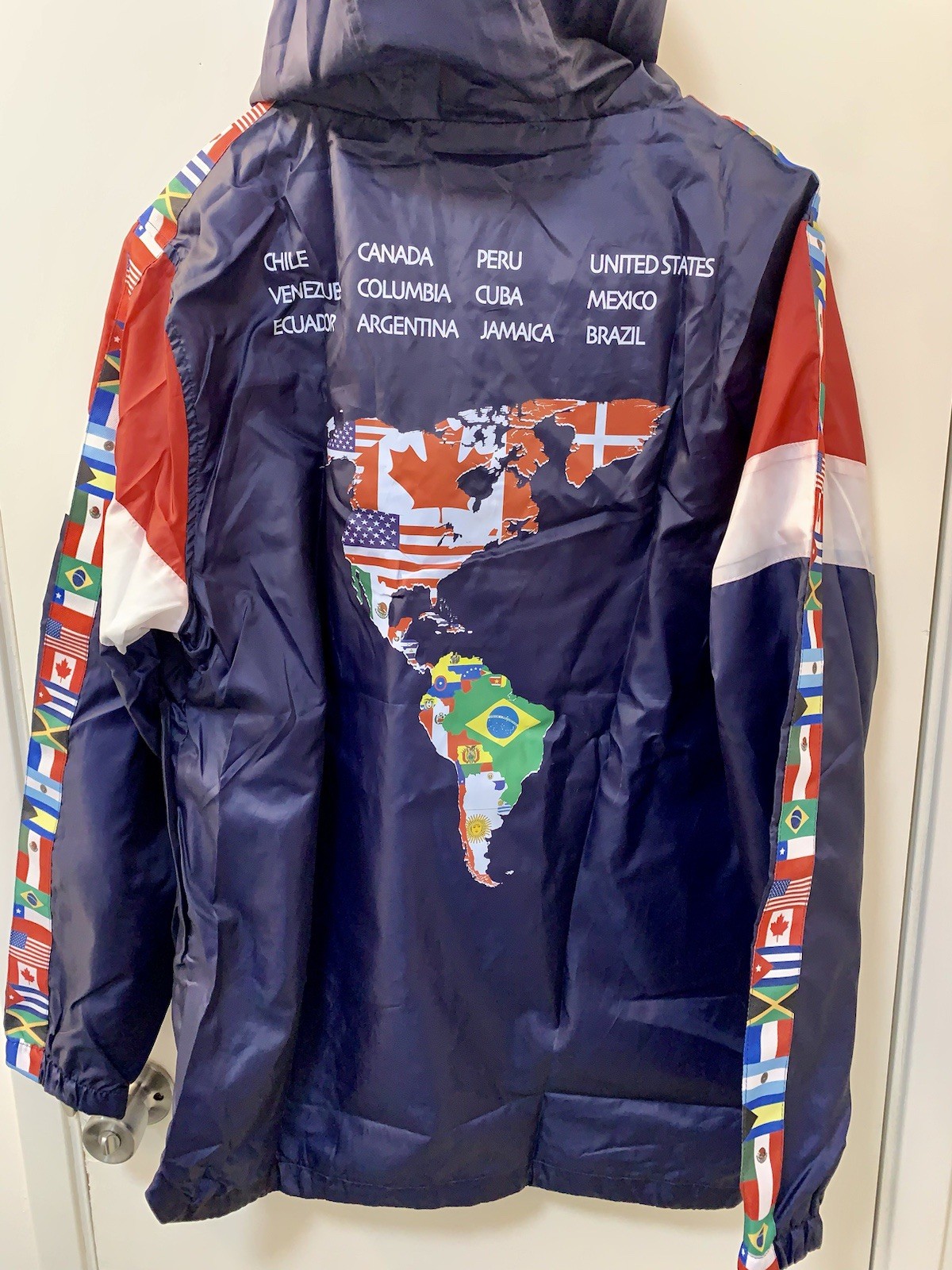 Rebel Minds Americas USA Mexico South America Worldwide Hip Hop Hoodie XL NWT