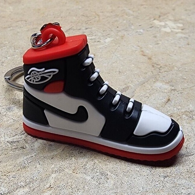 N1KE J0RDAN 3D KEY CHAIN CHARM N1KE J0RDAN 3D KEY CHAIN CHARM