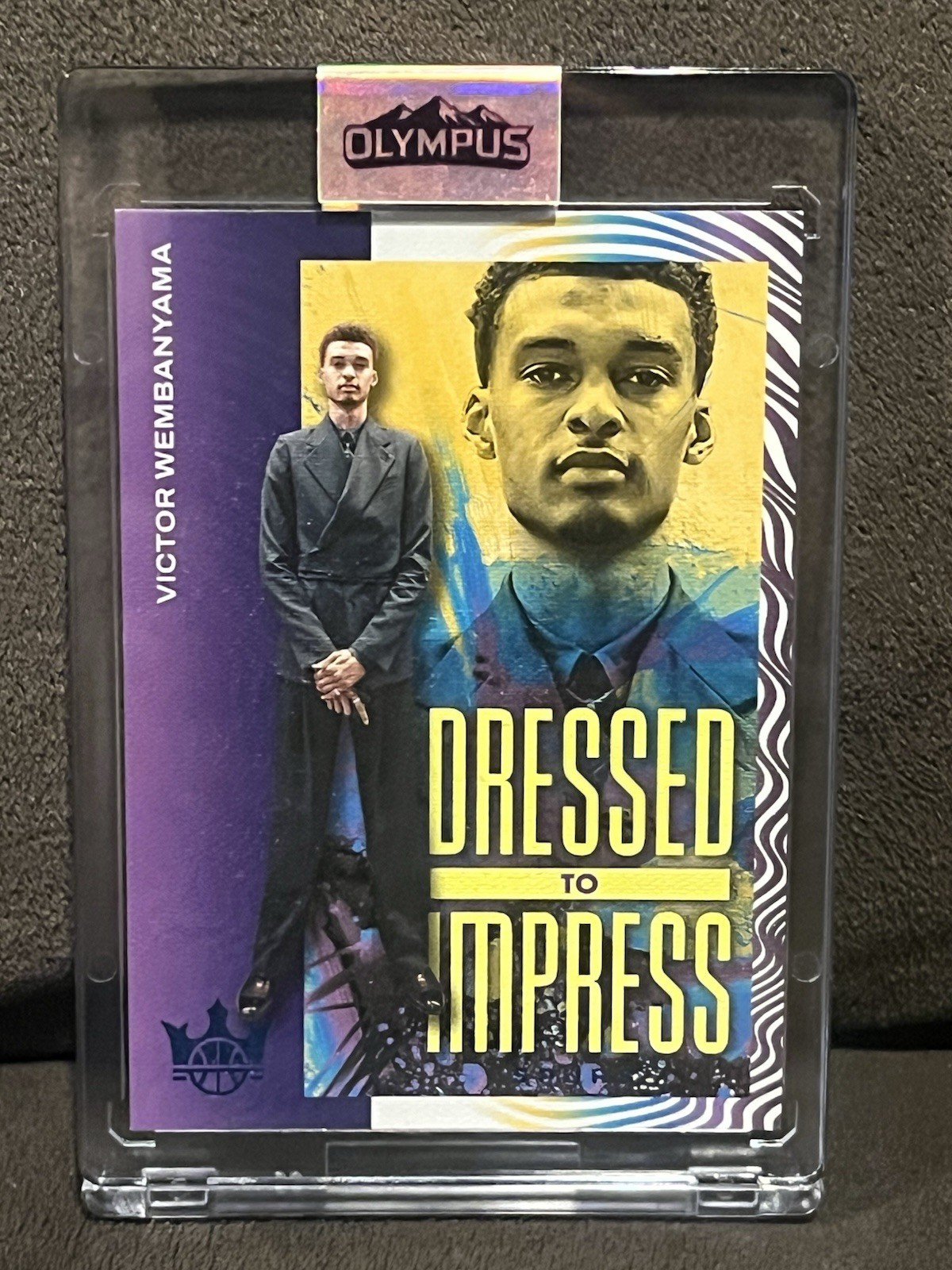 Panini 2023-24 Victor Wembanyama Court Kings Dressed to Impress #5 Spurs /99