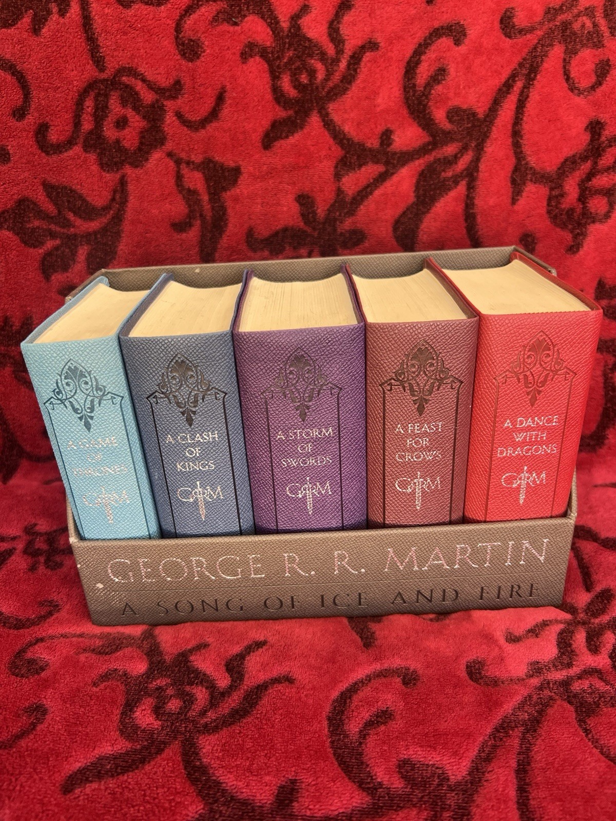 A Song of Ice and Fire George R.R. Martin Leather Bound 5 Book Box Set Colors A Song of Ice and Fire George R.R. Martin Leather Bound 5 Book Box Set Colors