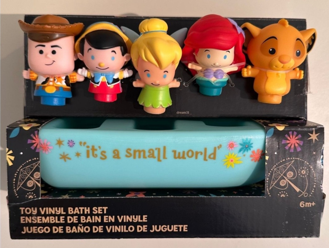 NIB Disney Parks 'It's A Small World' Boat with Disney Characters Bath Toy Set