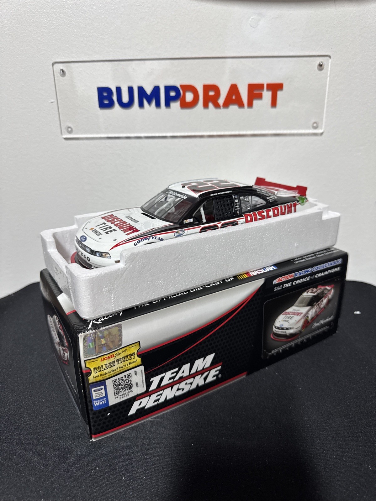 Brad Keselowski 22 Discount Tire 1/24 NASCAR Diecast Brad Keselowski 22 Discount Tire 1/24 NASCAR Diecast