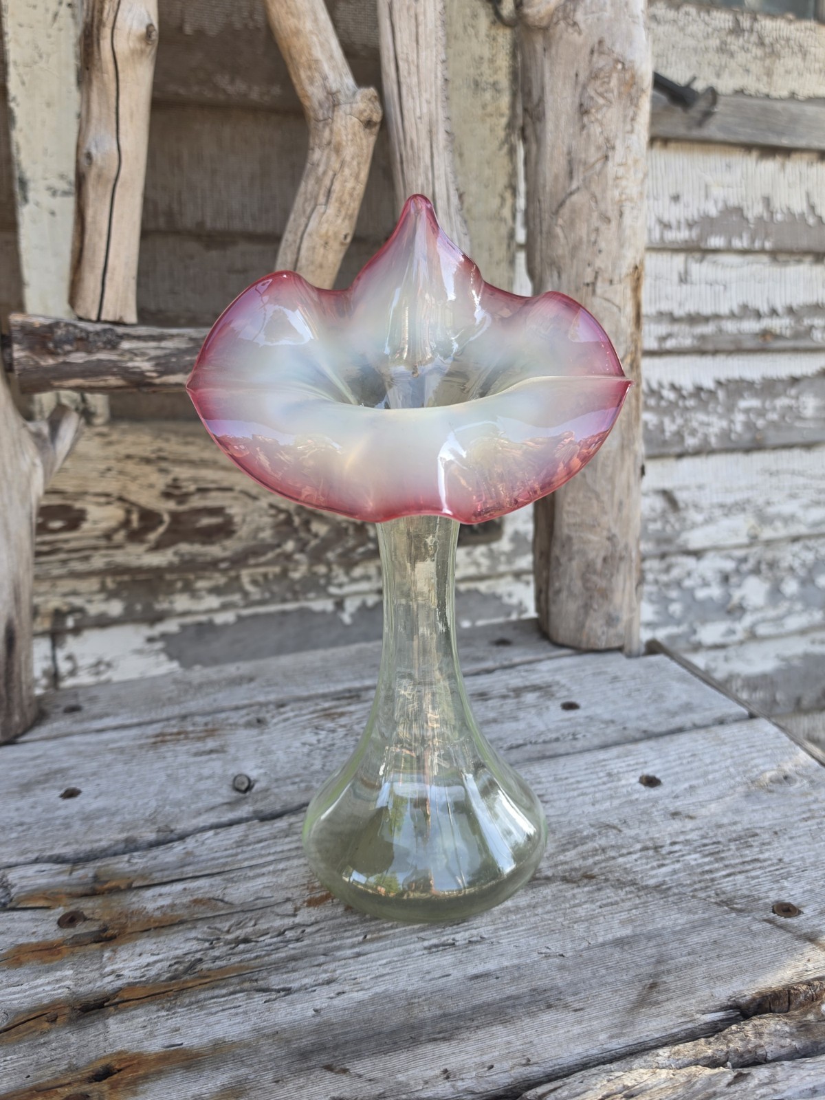 Antique Victorian Vaseline Uranium Art Glass Jack in the Pulpit Vase, Opalescent