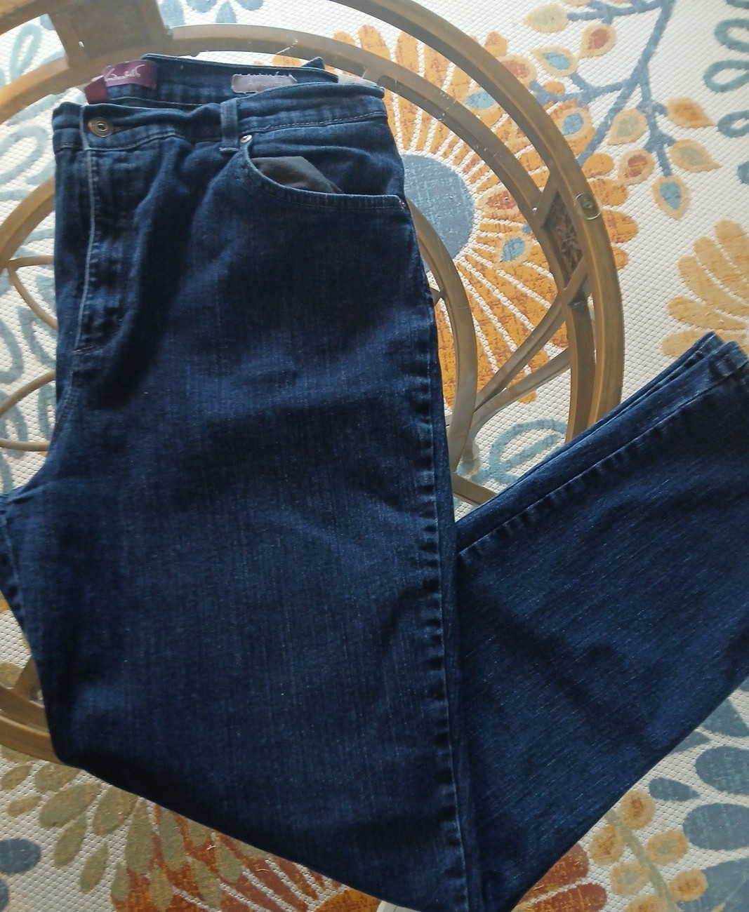 Gloria Vanderbilt Women\'s Jeans, Size 16 Avg. Amanda Straight Leg, Stretch Gloria Vanderbilt Women\'s Jeans, Size 16 Avg. Amanda Straight Leg, Stretch