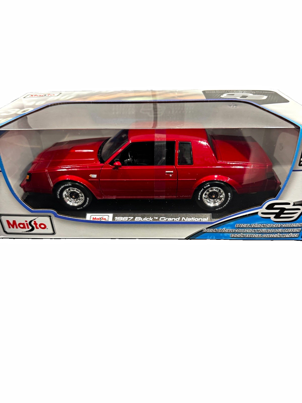 Maisto Buick Grand National 1987 1:18 Diecast Car Red Special Edition Boxed