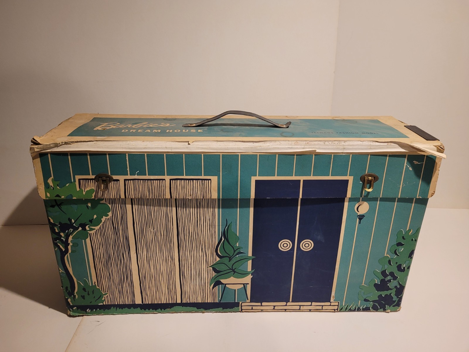 Vintage 1962 Barbie Dream House Cardboard with original furniture & accessories