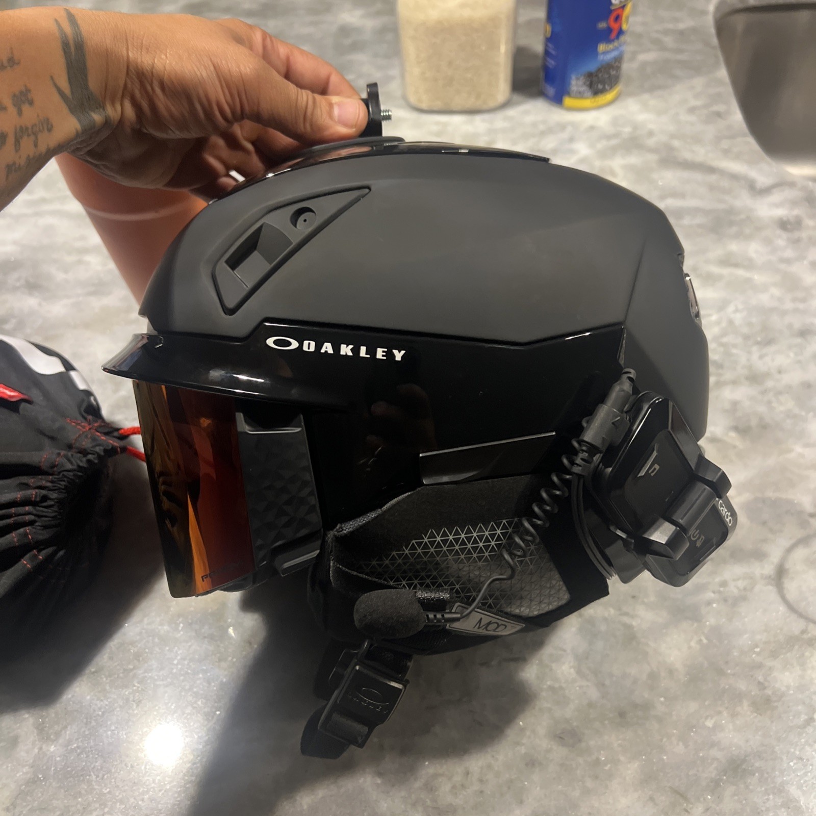 Oakley Mod7 Helmet - Blackout Prizm Torch Iridium Oakley Mod7 Helmet - Blackout Prizm Torch Iridium