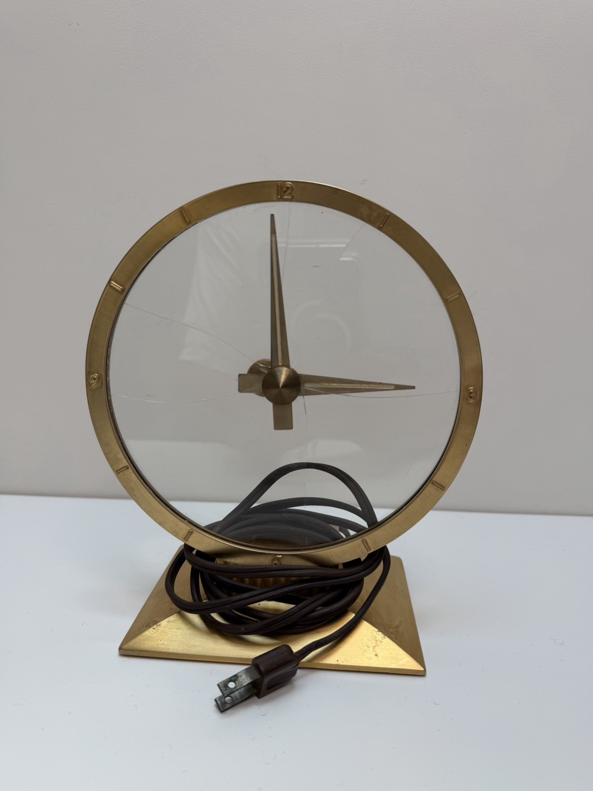 Vintage Jefferson Golden Hour Clock Model 580 Parts Repair Cracked Glass Vintage Jefferson Golden Hour Clock Model 580 Parts Repair Cracked Glass