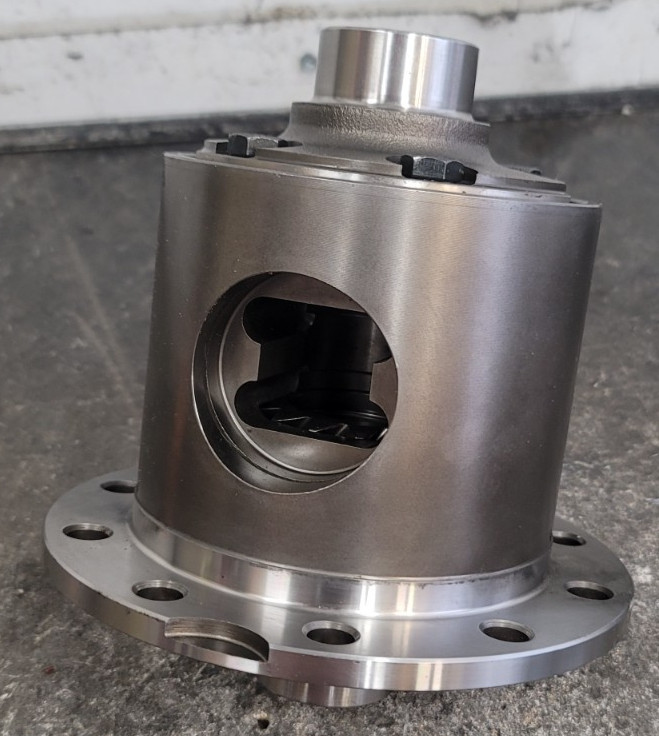 USED- Eaton 913A561 - Ford 8.8