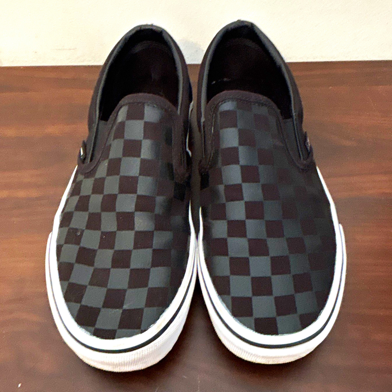 Vans Classic Slip-On Black Checkerboard Canvas Slip-On Shoes US 8 Women 6.5 Men Vans Classic Slip-On Black Checkerboard Canvas Slip-On Shoes US 8 Women 6.5 Men