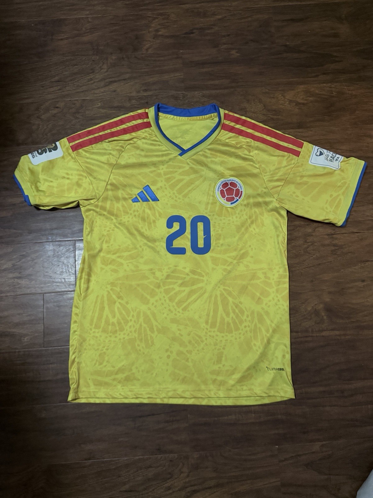 Colombia 26/27 Home Kit Jersey World Cup 2026 Juanfer Quintero #20 Size M Colombia 26/27 Home Kit Jersey World Cup 2026 Juanfer Quintero #20 Size M