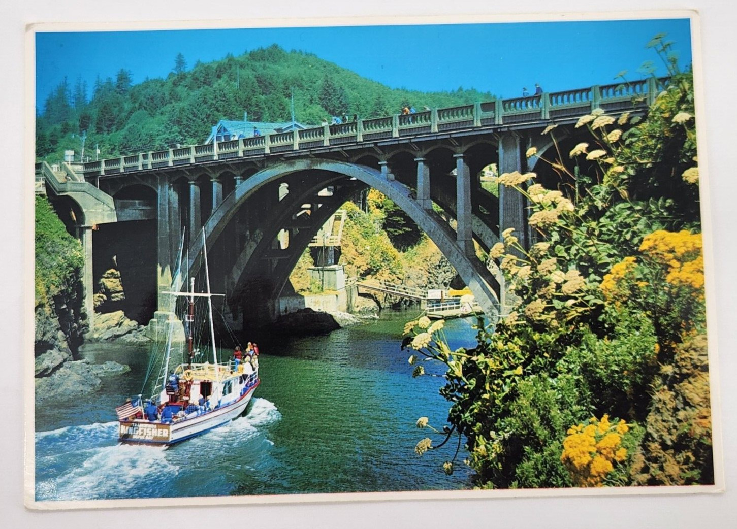 Depoe Bay Bridge Oregon\'s smallest port & sail boat. Vintage Postcard Unposted Depoe Bay Bridge Oregon\'s smallest port & sail boat. Vintage Postcard Unposted