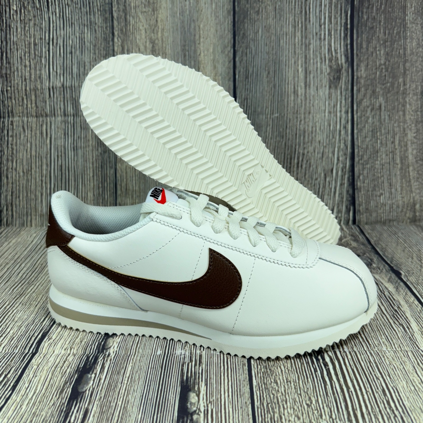 Nike Cortez Sail/Cacao Wow/Khaki/White Womens size 9.5 DN1791-104 Nike Cortez Sail/Cacao Wow/Khaki/White Womens size 9.5 DN1791-104