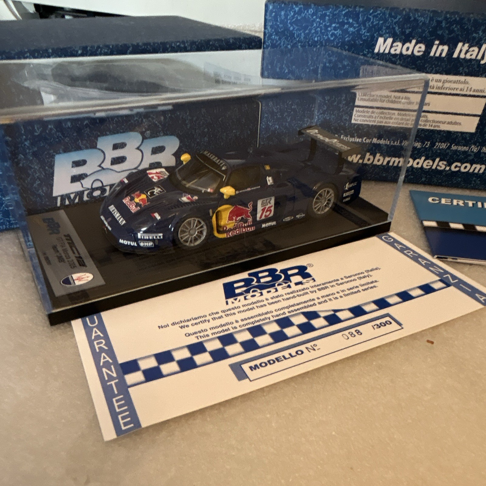 BBR Models Maserati MC12 GT Monza 2005 Team JMB Red Bull 1:43 BG286 BBR Models Maserati MC12 GT Monza 2005 Team JMB Red Bull 1:43 BG286