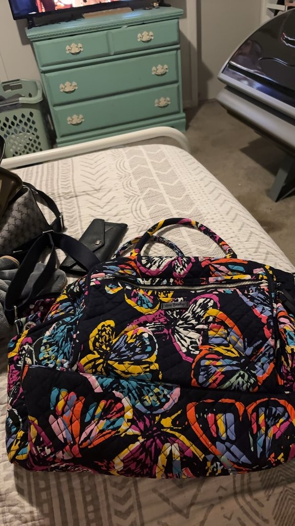 Vera Bradley Quilted Butterfly Print Bag Vera Bradley Quilted Butterfly Print Bag