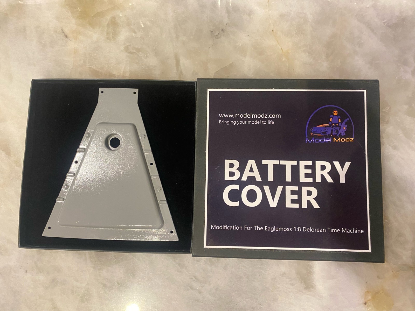 1:8 EAGLEMOSS FANHOME BACK TO THE FUTURE DELOREAN Model Modz Battery Cover 1:8 EAGLEMOSS FANHOME BACK TO THE FUTURE DELOREAN Model Modz Battery Cover