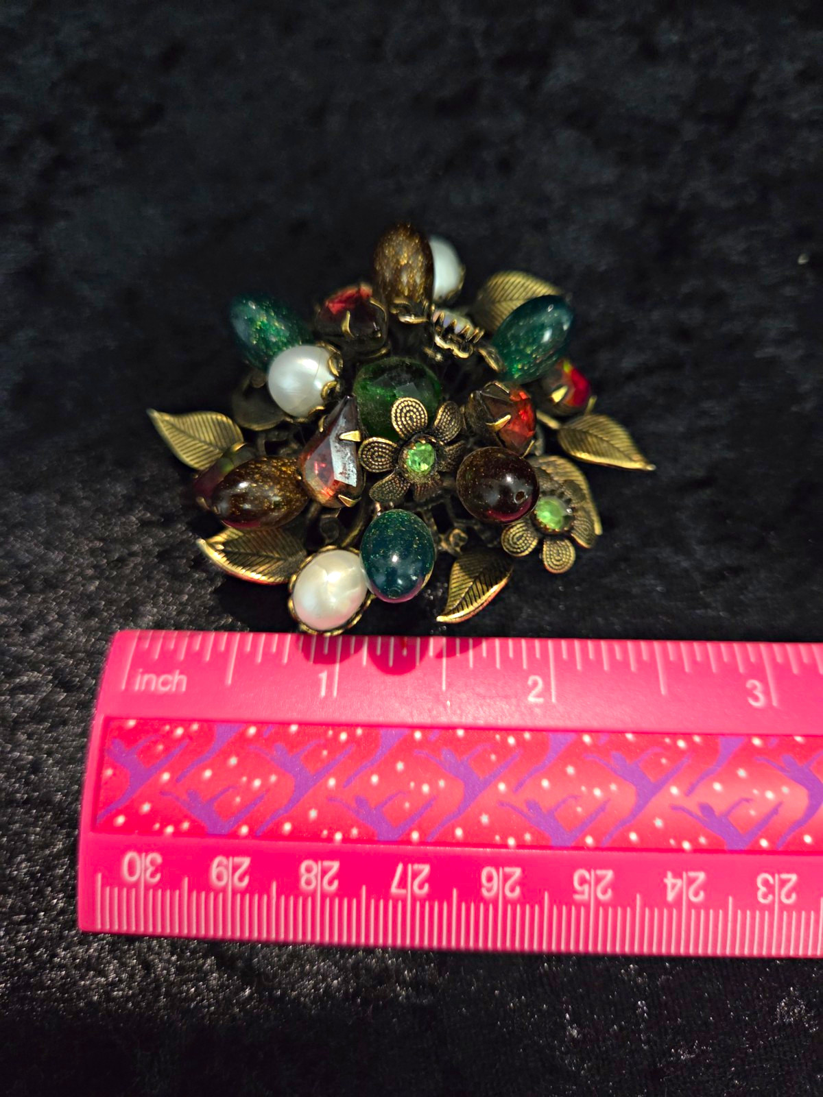 Vintage DeLizza Elster Multi-Stone Cluster Pin Stippled Glass Leaf Statement Vintage DeLizza Elster Multi-Stone Cluster Pin Stippled Glass Leaf Statement