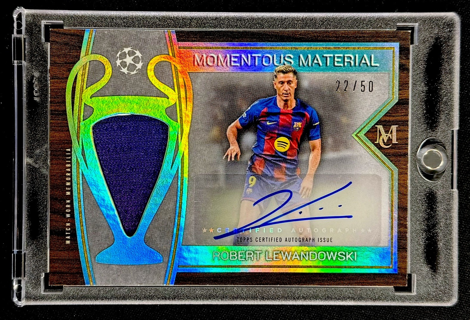 Robert Lewandowski 2025-26 Topps Museum Collection Momentous Material Auto /50