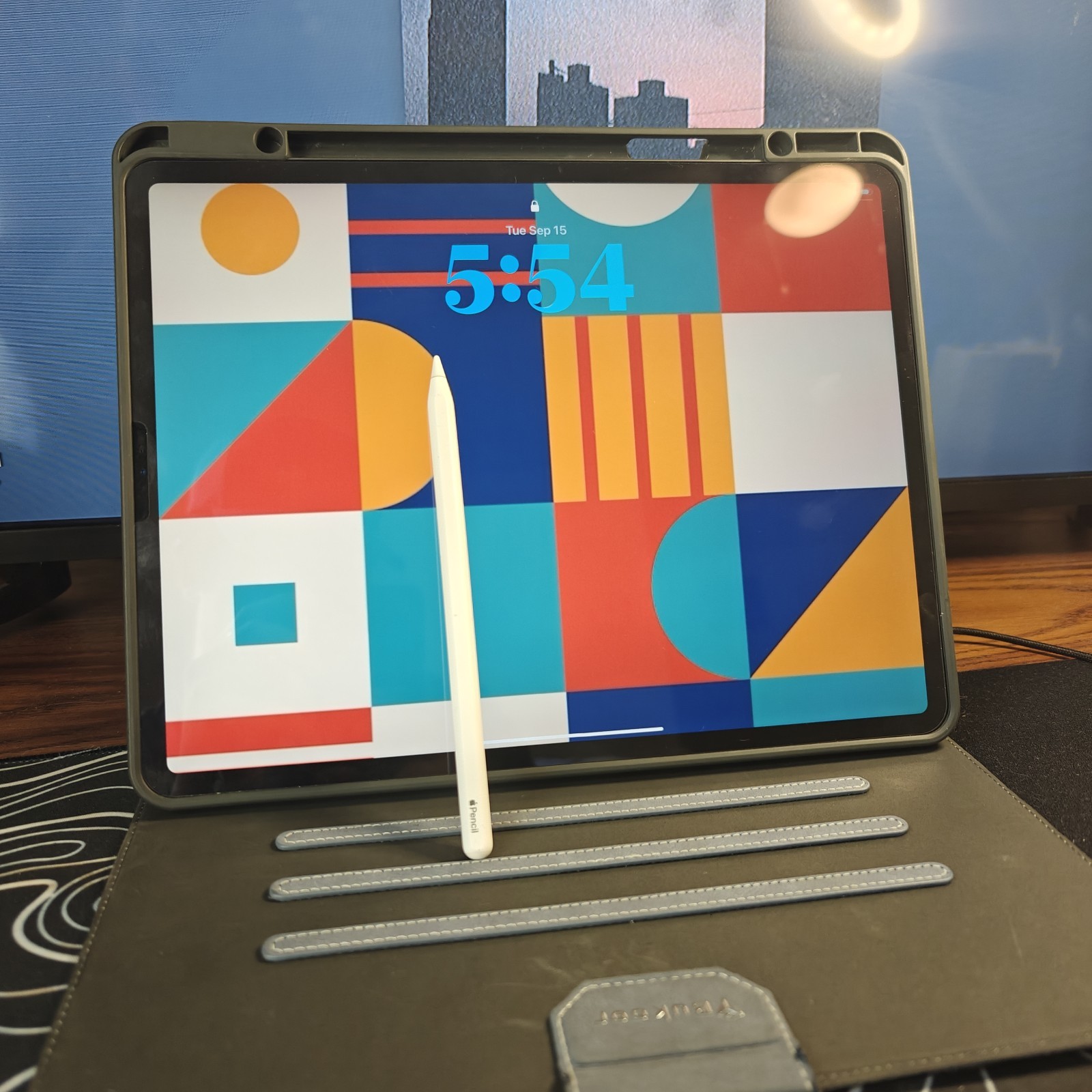 Apple iPad Pro Series iPad Pro Gray Tablet Apple iPad Pro Series iPad Pro Gray Tablet