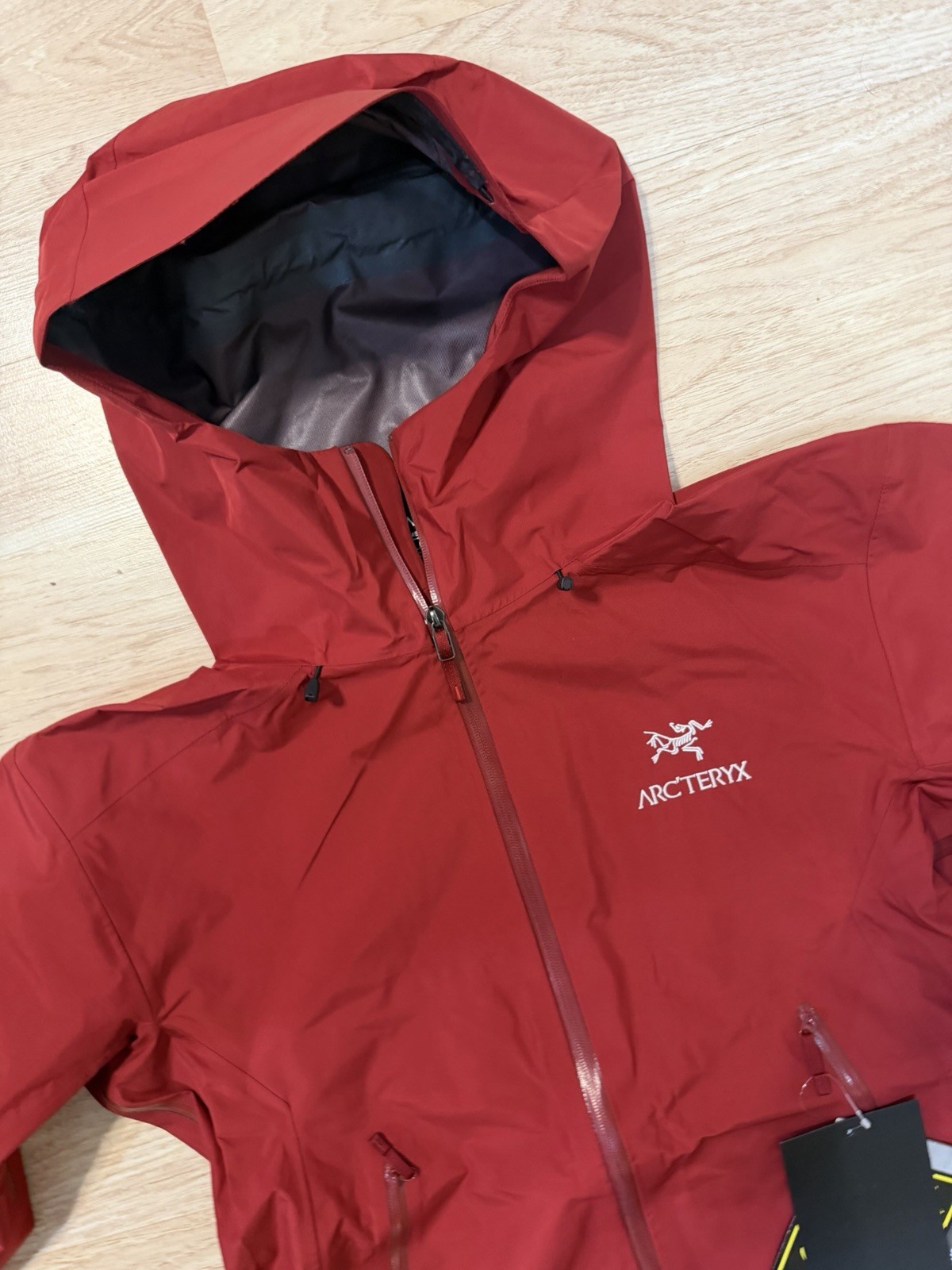 Red Arc Beta LT Size Large