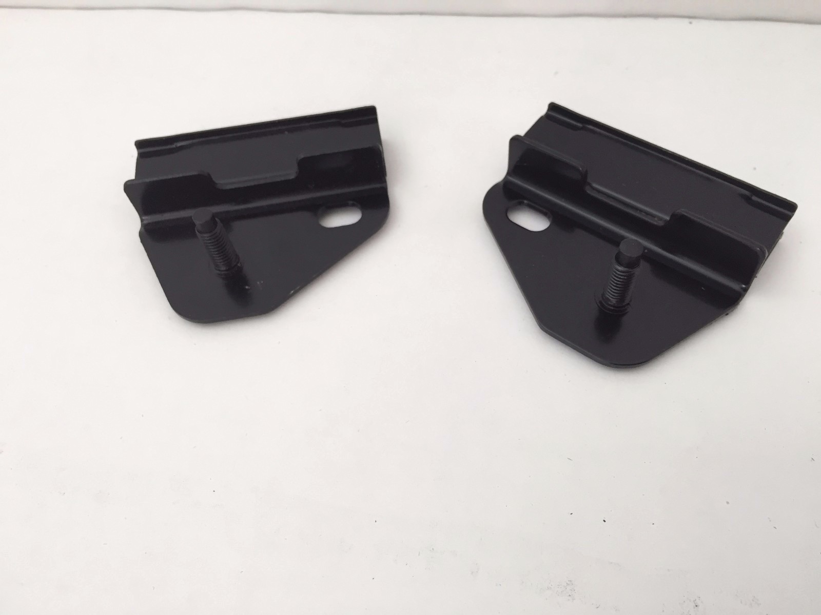 Fits 97-02 Expedition Navigator Window Door Glass Channel Clips(Power & Manual) Fits 97-02 Expedition Navigator Window Door Glass Channel Clips(Power & Manual)