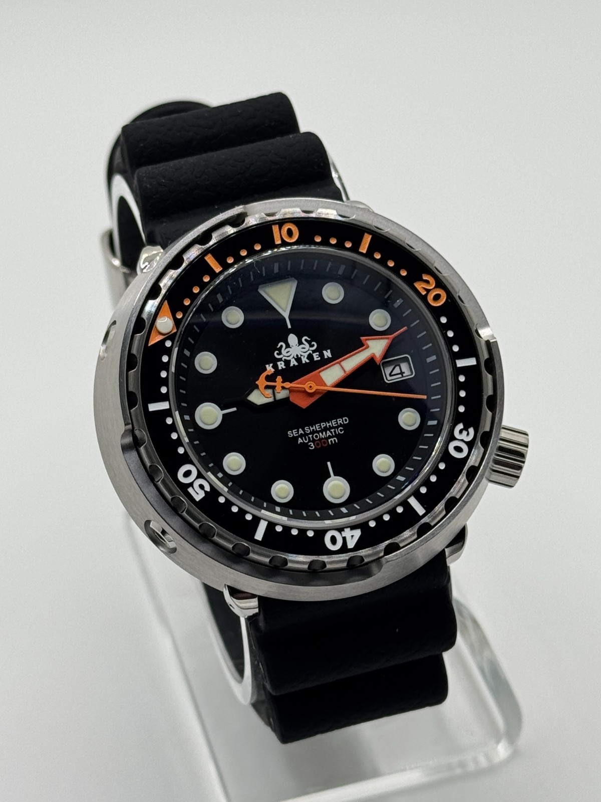 KRAKEN Automatic Dive Watch 300M NH35 Sapphire Steel Black Orange Diver
