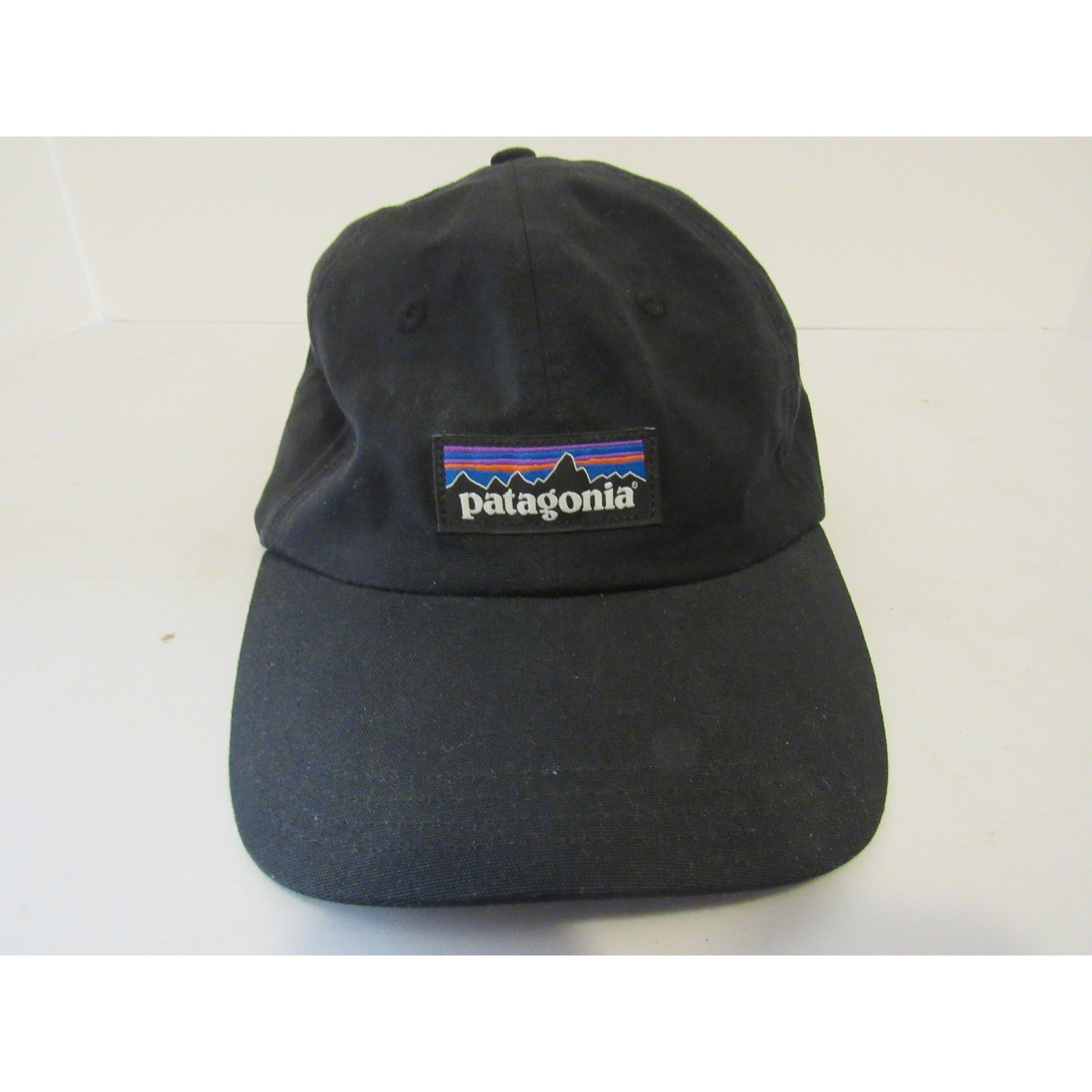 Patagonia P-6 Label Trad Cap Black Organic Cotton Adjustable Hat STY38207SP19 Patagonia P-6 Label Trad Cap Black Organic Cotton Adjustable Hat STY38207SP19