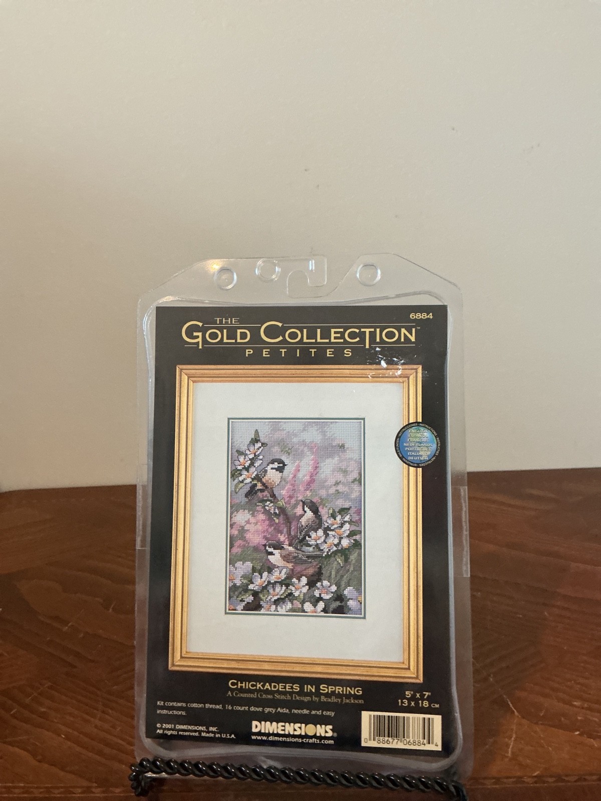 Dimensions Gold Collection Counted Cross Stitch Kit Chickadees in Spring #6884 Dimensions Gold Collection Counted Cross Stitch Kit Chickadees in Spring #6884