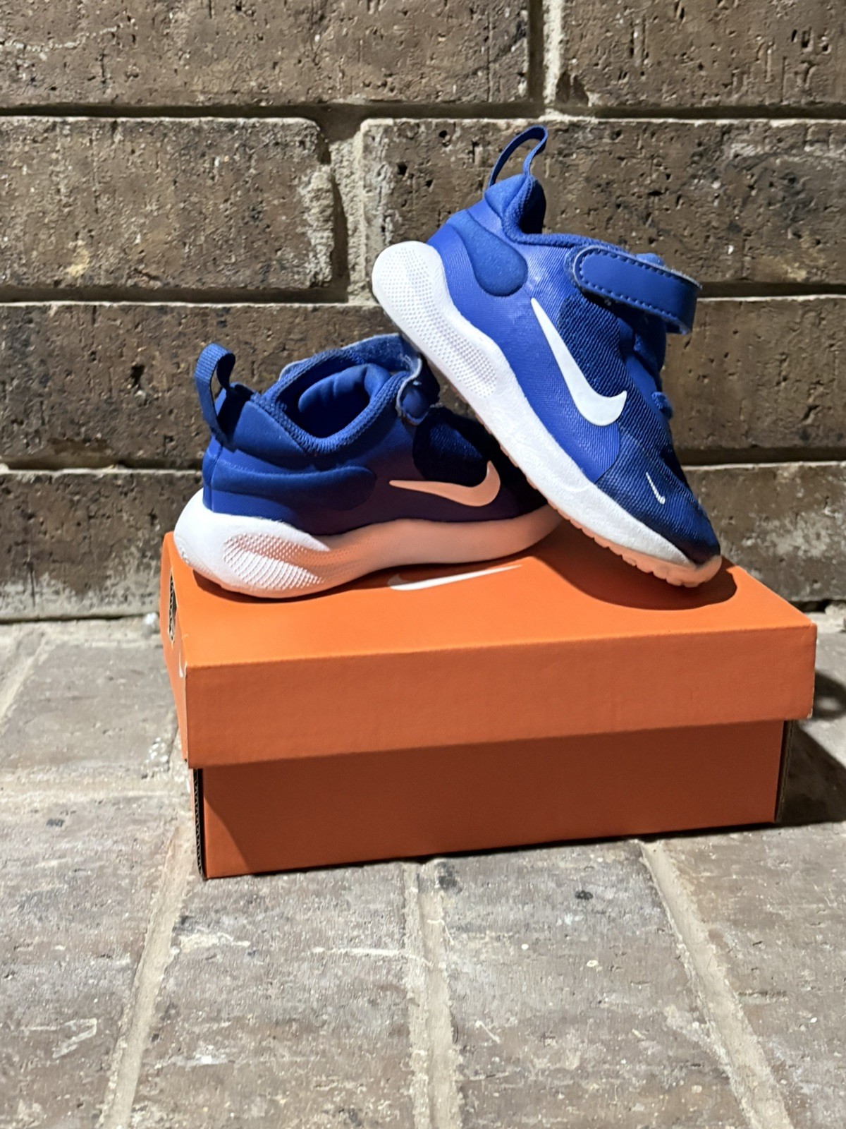 Nike Revolution 7 Baby/Toddler Shoes Game Royal (Size 7c) Nike Revolution 7 Baby/Toddler Shoes Game Royal (Size 7c)