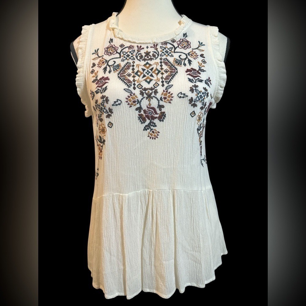 Maurices Cream Floral Embroidered Blouse Maurices Cream Floral Embroidered Blouse
