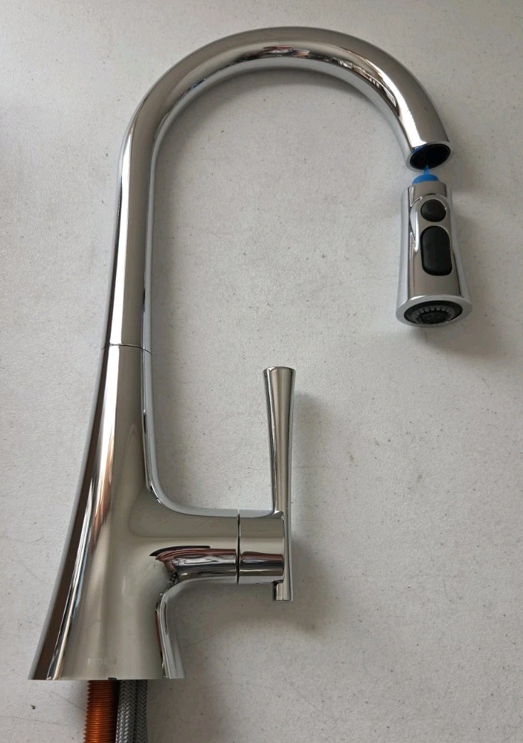 Moen 9126 Kurv 1.5 GPM Single Hole Pull Down Kitchen Faucet, Chrome Moen 9126 Kurv 1.5 GPM Single Hole Pull Down Kitchen Faucet, Chrome