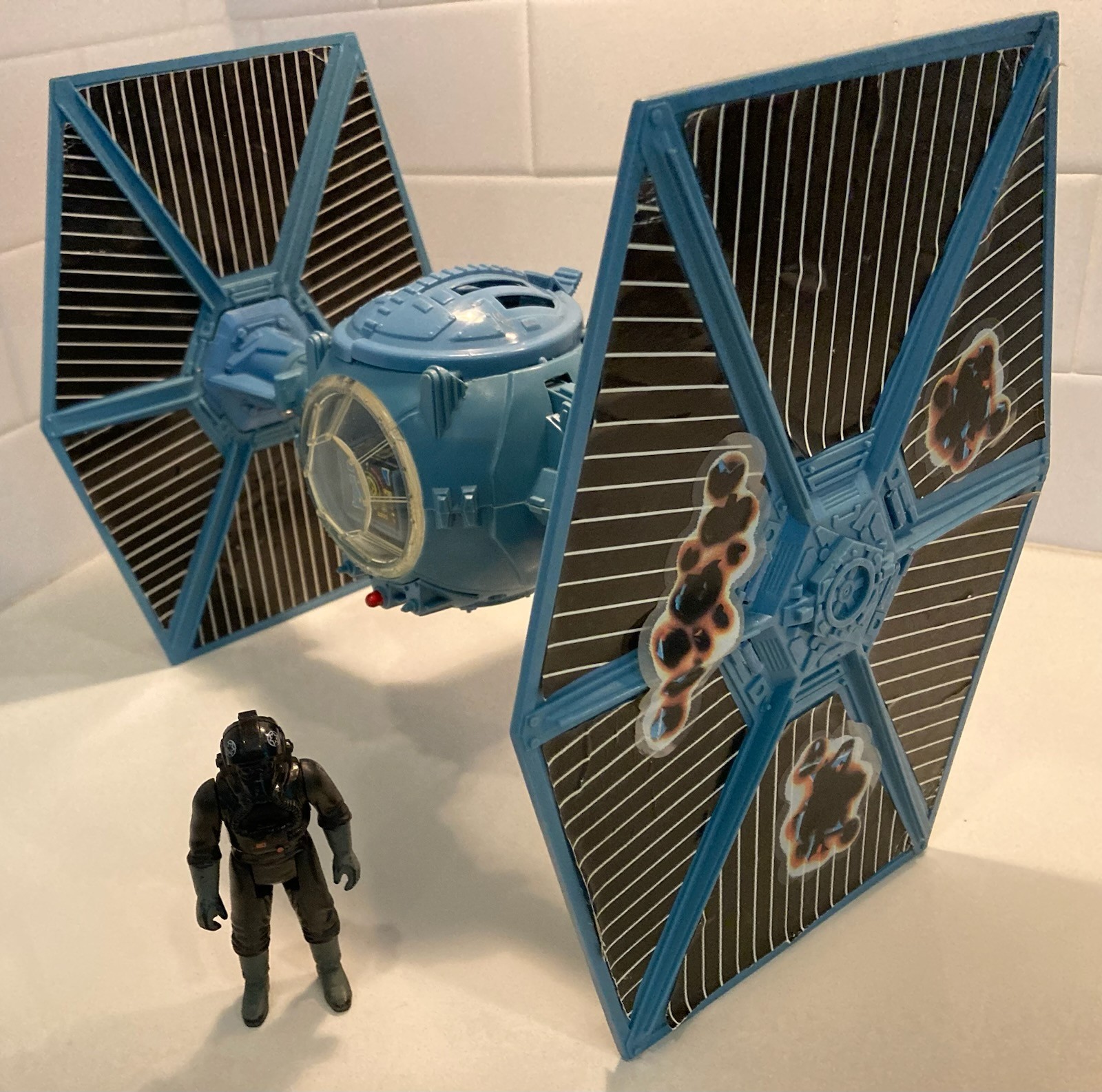 Vintage Star Wars 1983 Battle Damaged Tie Fighter complete working sound & light Vintage Star Wars 1983 Battle Damaged Tie Fighter complete working sound & light