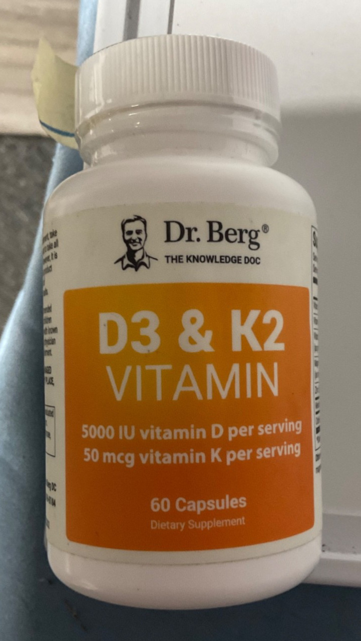 New Dr. Berg’s Nutritionals 100mg Vitamin D3 & K2 Supplement - 60 Capsules 07/26 New Dr. Berg’s Nutritionals 100mg Vitamin D3 & K2 Supplement - 60 Capsules 07/26