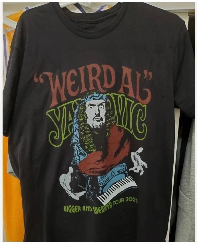 Weird Al Yankovic Bigger And Weirder Tour T-Shirt Black   NT020