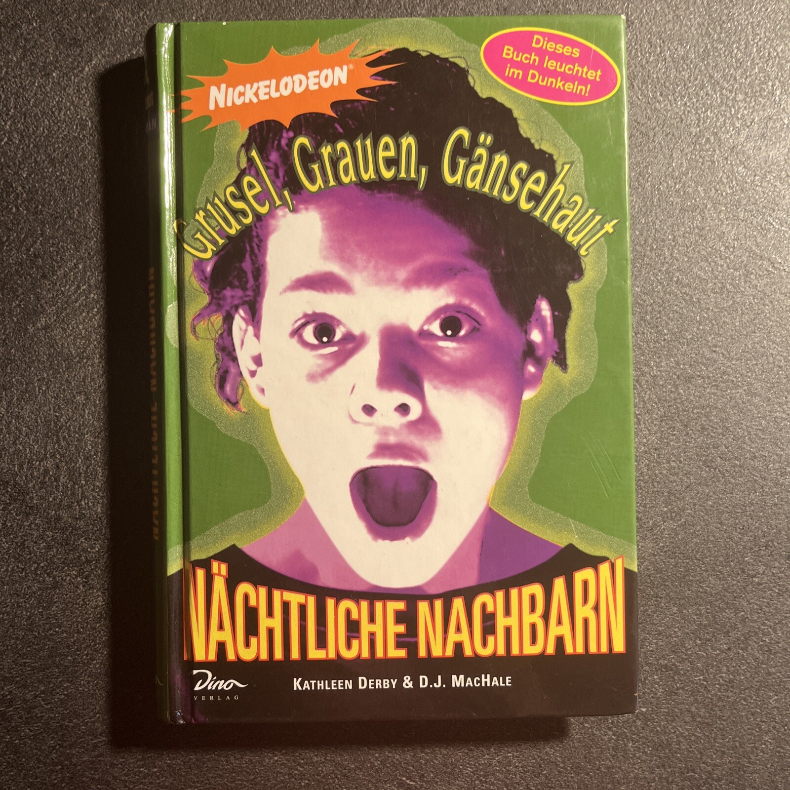 Grusel, Grauen, Gänsehaut | Nächtliche Nachbarn | Nickelodeon | TV-Roman | Grusel, Grauen, Gänsehaut | Nächtliche Nachbarn | Nickelodeon | TV-Roman |