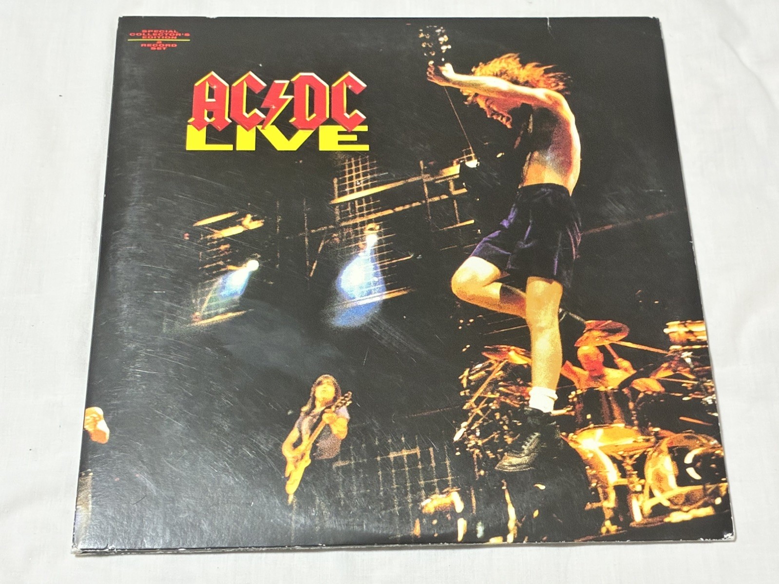 AC/DC LIVE 1992/2003 - VINYL: - COVER: VG+ / EX. Vinyl Tested 100% AC/DC LIVE 1992/2003 - VINYL: - COVER: VG+ / EX. Vinyl Tested 100%