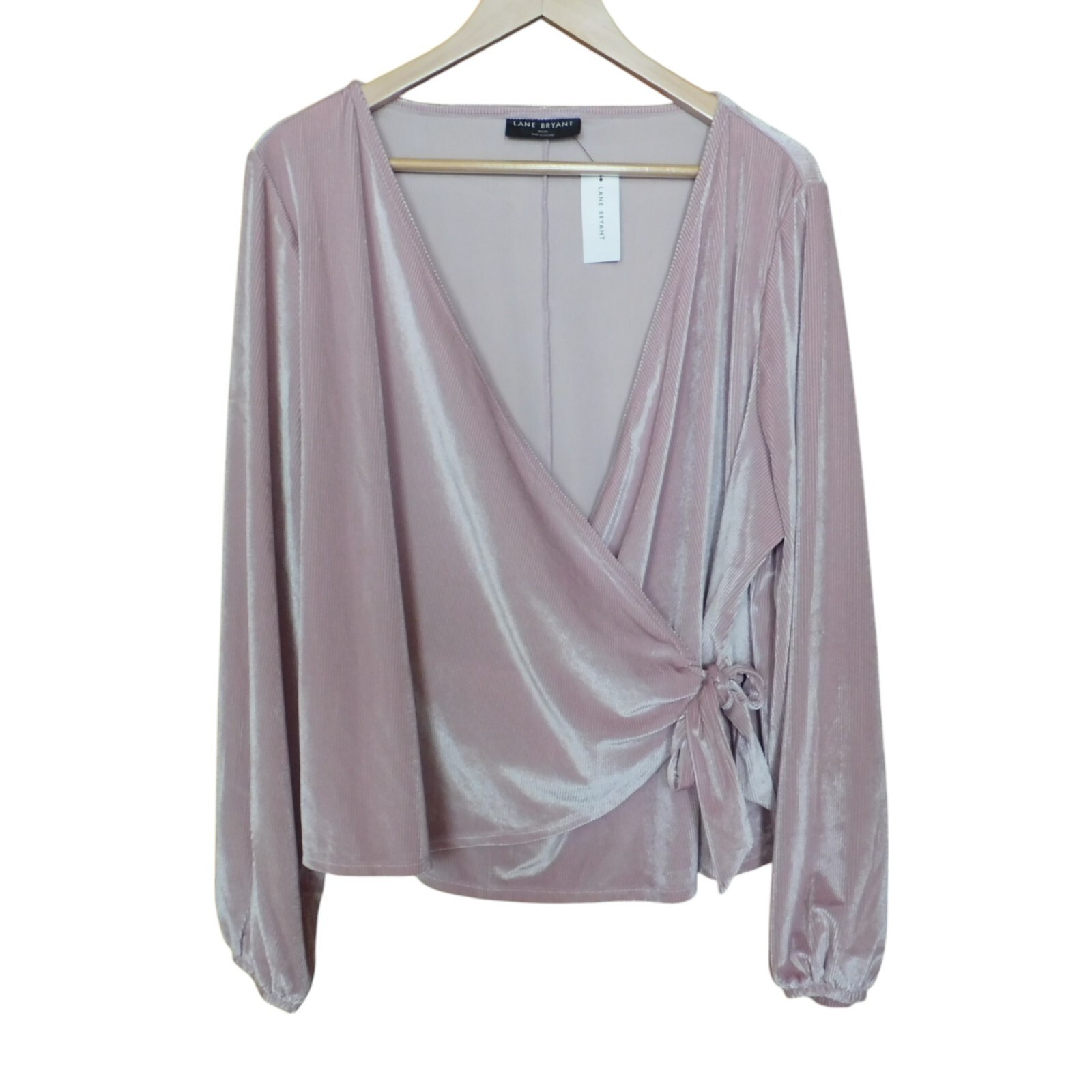 NEW Lane Bryant Blouse Top Sz 22/24 Wrap Velvet Long Sleeves Party Formal NEW Lane Bryant Blouse Top Sz 22/24 Wrap Velvet Long Sleeves Party Formal