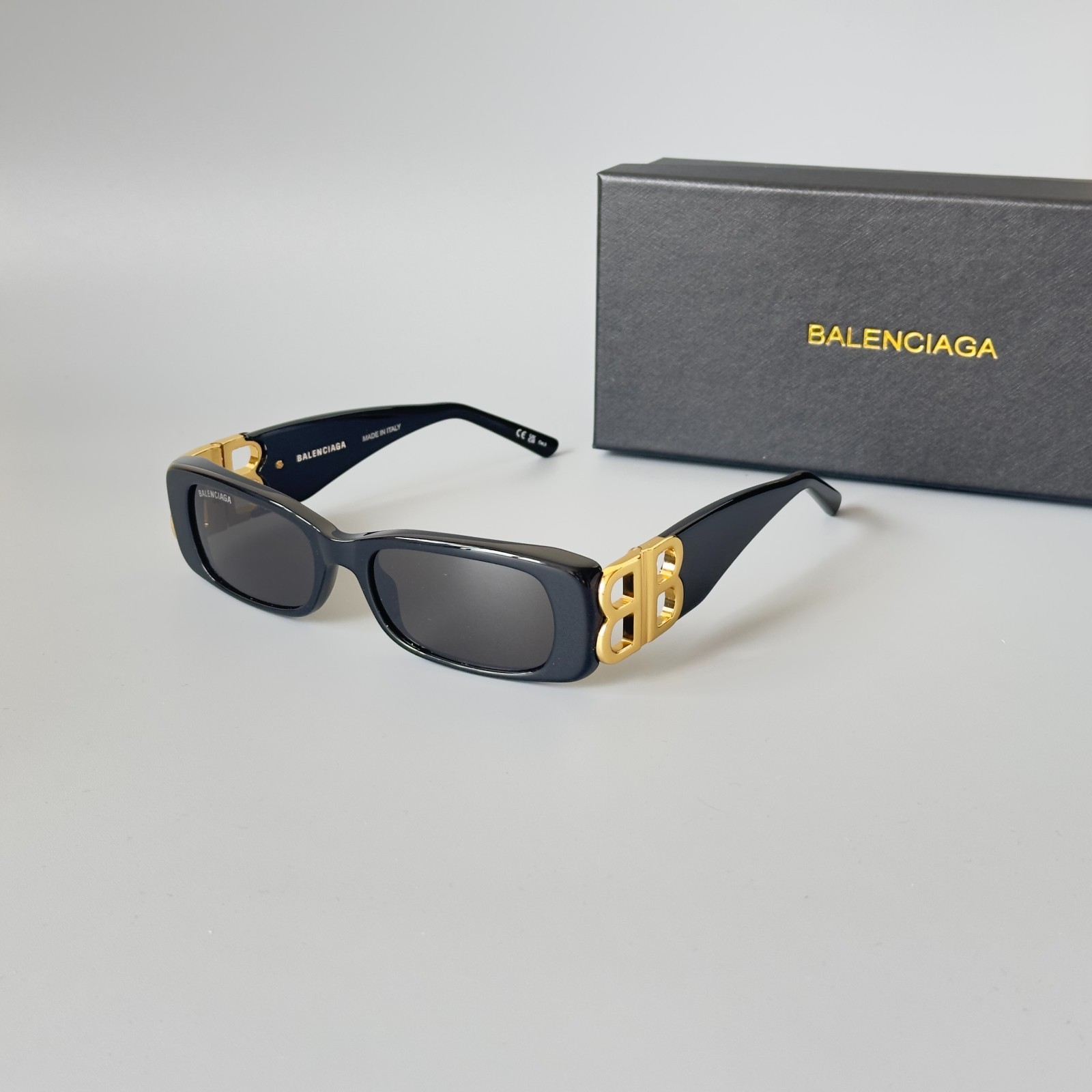 BALENCIAGA BB0096S 001 Black Rectangle Sunglasses Women’s 51mm UV Shade BALENCIAGA BB0096S 001 Black Rectangle Sunglasses Women’s 51mm UV Shade