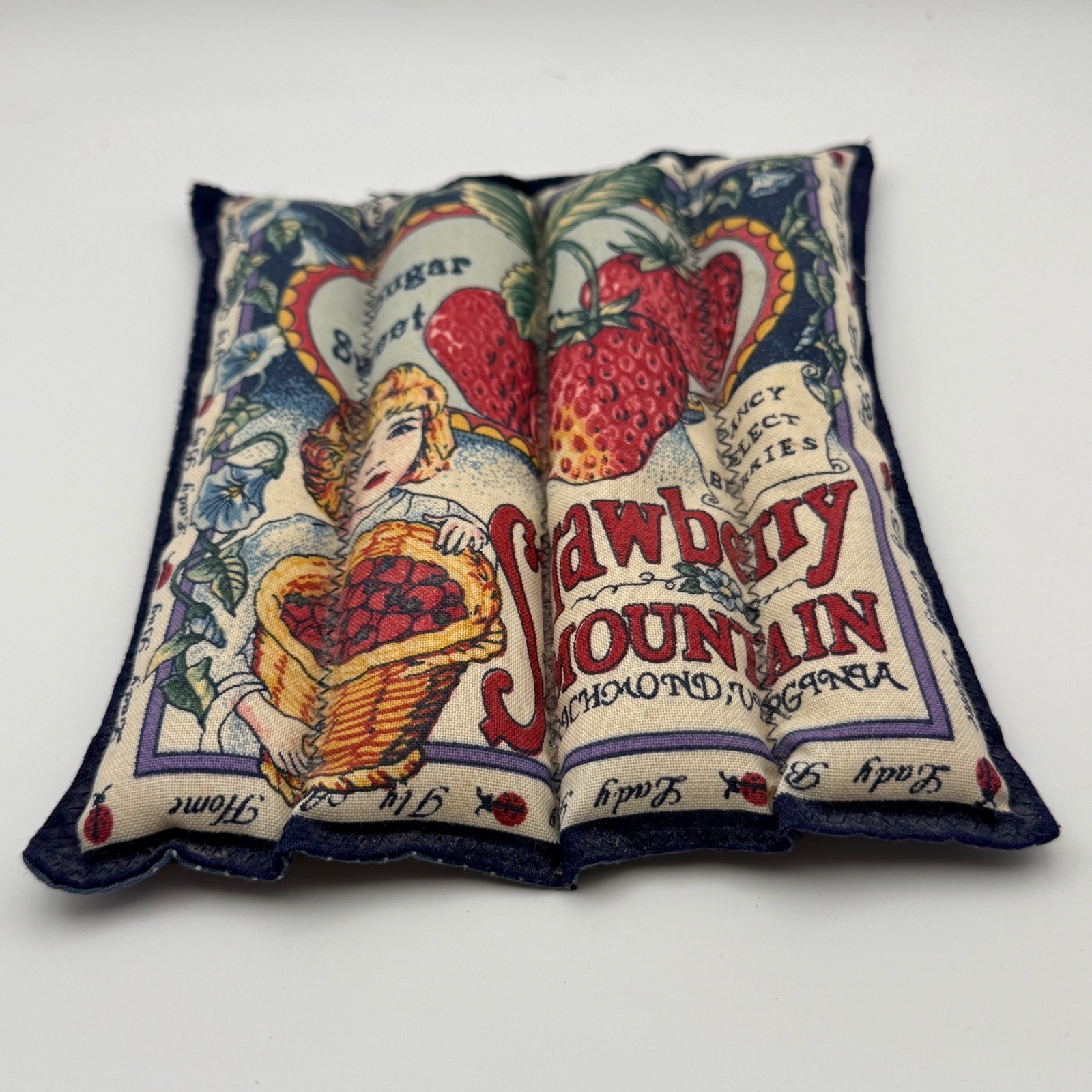 Vintage Strawberry Mountain Richmond VA Fabric Sachet Polka Dot Handmade Vintage Strawberry Mountain Richmond VA Fabric Sachet Polka Dot Handmade