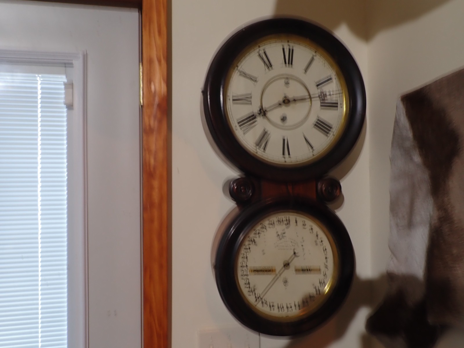 WATERBURY #34 CS LEWIS OR AF WELLS DOUBLE DIAL CALENDAR CLOCK WATERBURY #34 CS LEWIS OR AF WELLS DOUBLE DIAL CALENDAR CLOCK