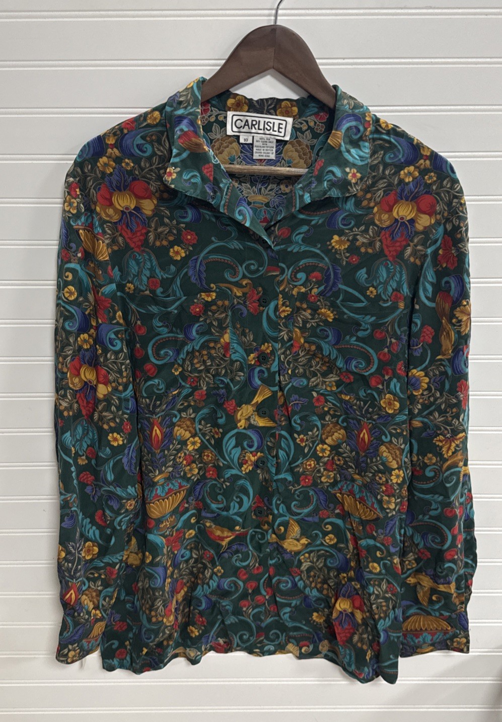 Vintage Carlisle Womens 10 100% Silk Green Floral Bird Print Button Up Blouse Vintage Carlisle Womens 10 100% Silk Green Floral Bird Print Button Up Blouse