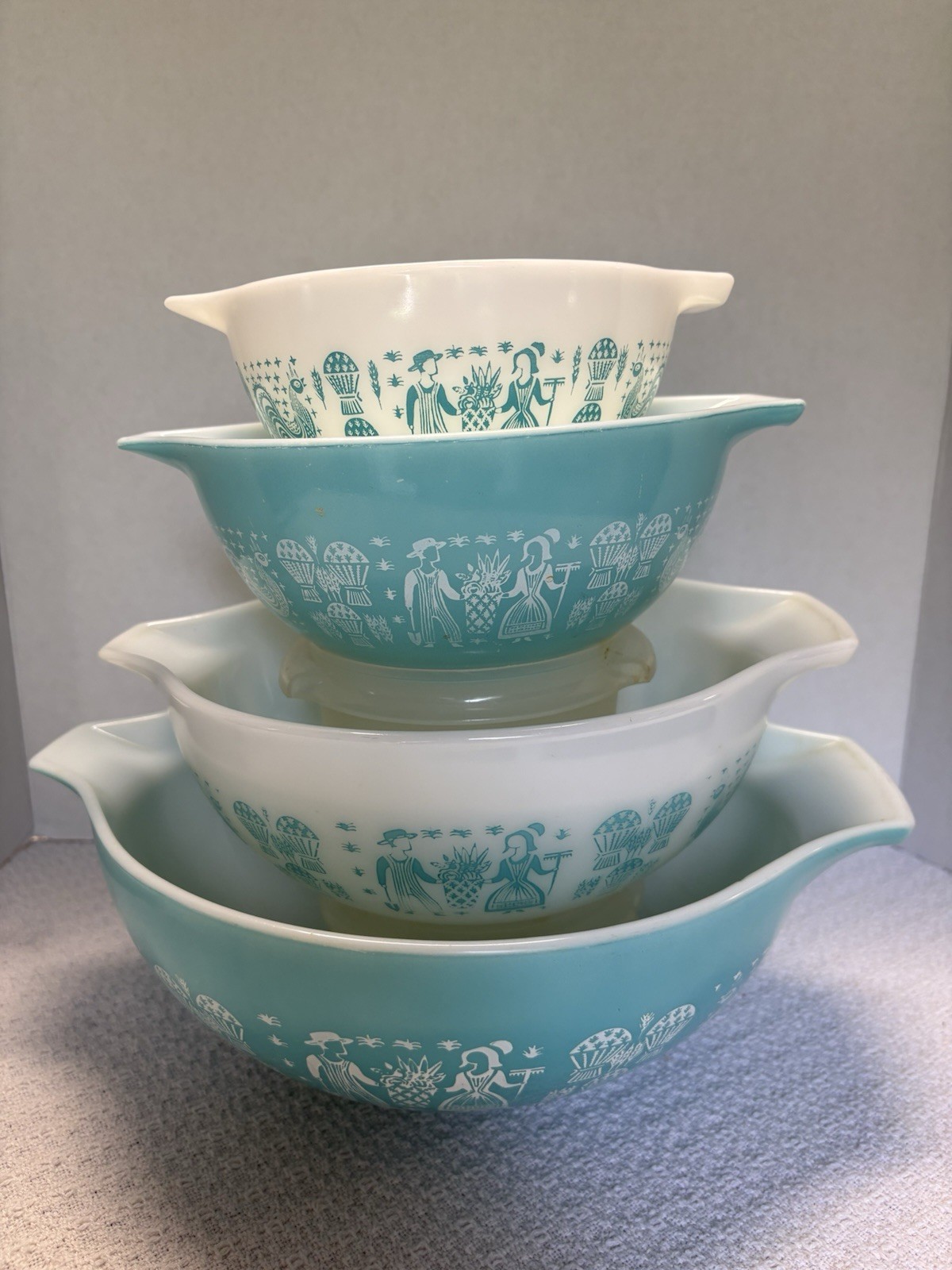 Vintage PYREX Amish Butterprint Cinderella Nesting Mixing Bowls Turquoise/Aqua