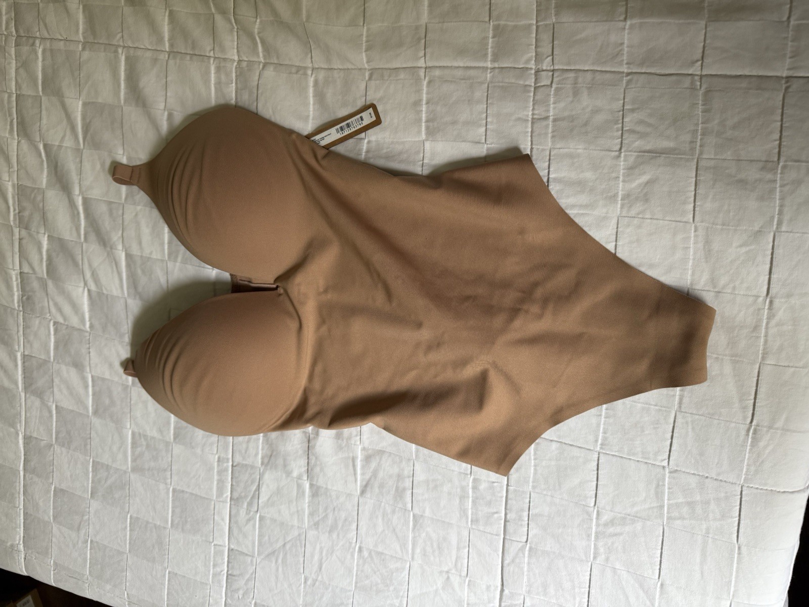 SKIMS Firm Compression Shapewear Thong Bodysuit Sienna Solid Women’s M SKIMS Firm Compression Shapewear Thong Bodysuit Sienna Solid Women’s M