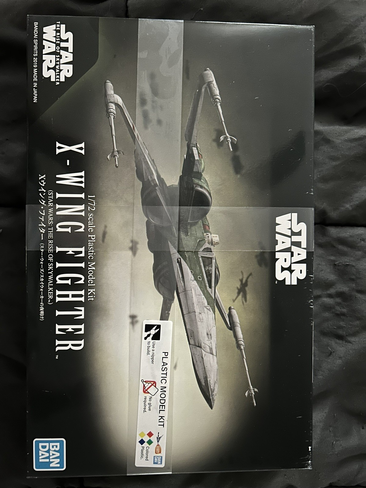 1/72 BANDAI X-WING FIGHTER THE RISE OF SKYWALKER #5058313 NEW MODEL KIT 1/72 BANDAI X-WING FIGHTER THE RISE OF SKYWALKER #5058313 NEW MODEL KIT