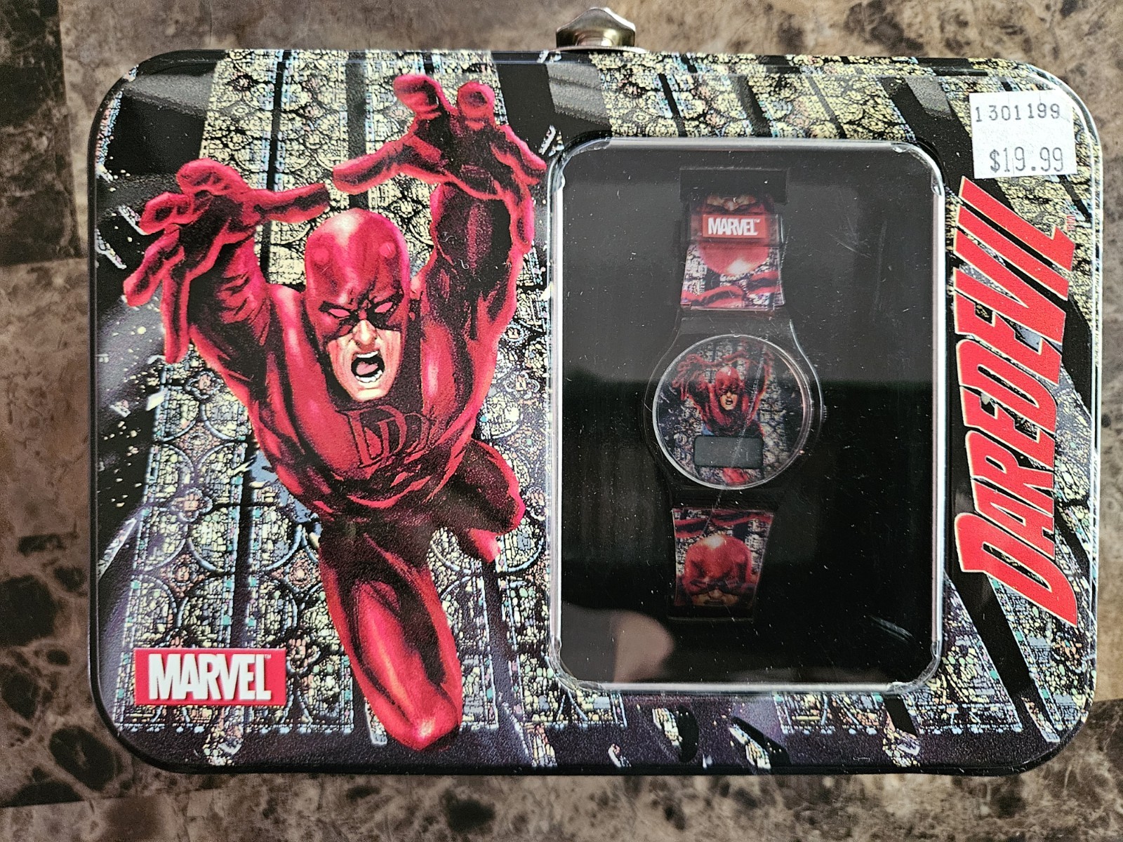 2002 Marvel DAREDEVIL WATCH with Metal Tin LUNCHBOX Collectible