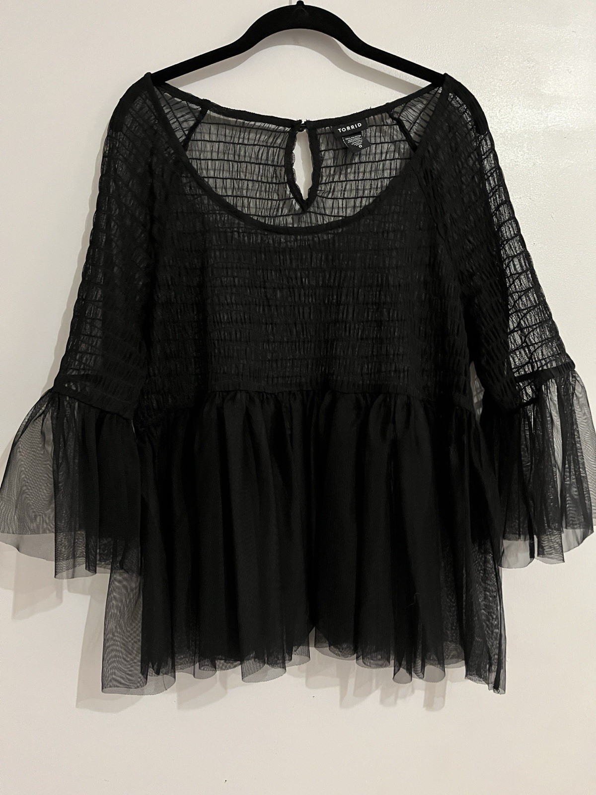 Torrid Top Size M/L Black Sheer Mesh Women’s Net Torrid Size 0 Torrid Top Size M/L Black Sheer Mesh Women’s Net Torrid Size 0