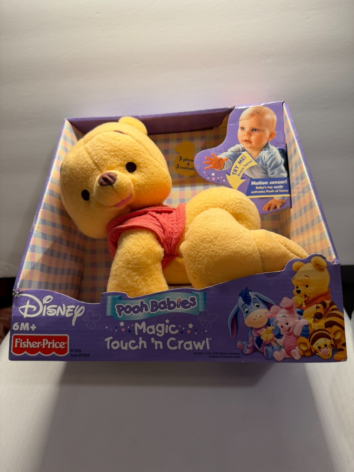 Fisher Price DISNEY Pooh Babies Magic Touch\'n Crawl Winnie the Pooh
