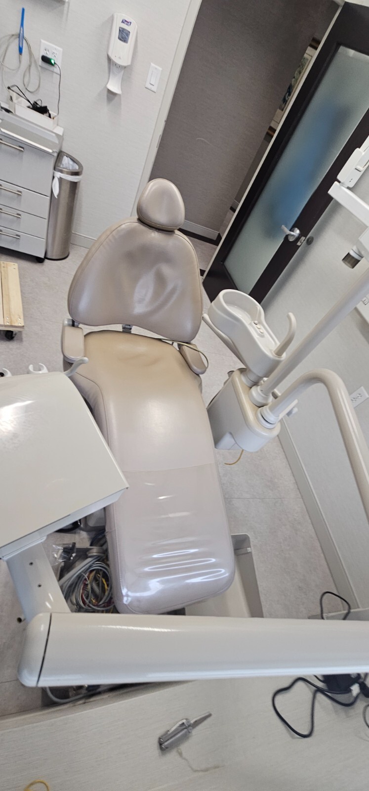 Adec 1040 Operatory With Unit And Light