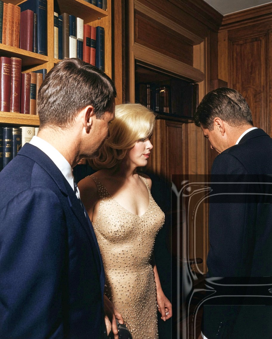 1962 Marilyn Monroe with John and Robert Kennedy 11 x 14\ 1962 Marilyn Monroe with John and Robert Kennedy 11 x 14\