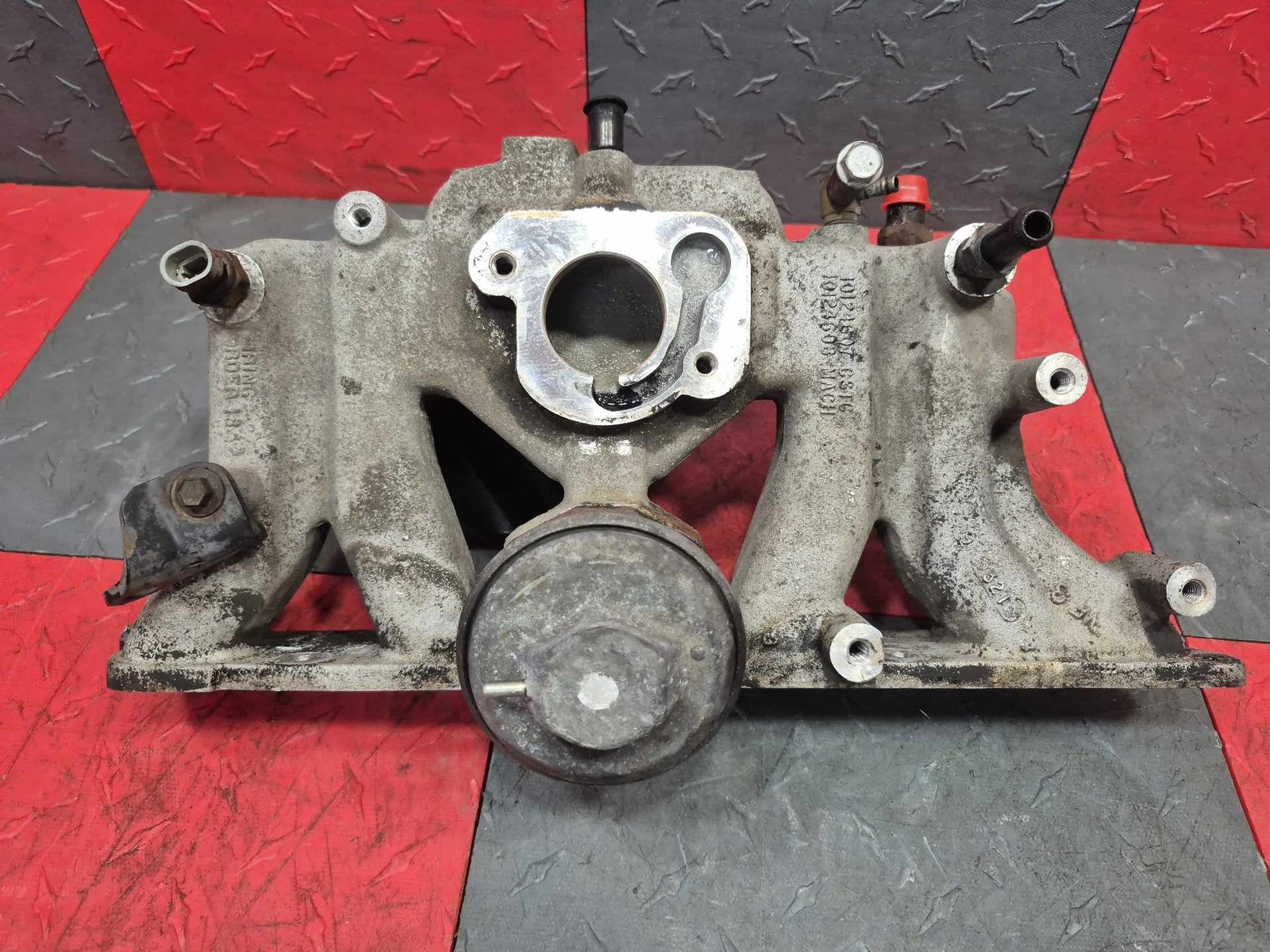 1989-1991 Pontiac Grand AM 2.5L Air Intake Manifold 1989-1991 Pontiac Grand AM 2.5L Air Intake Manifold